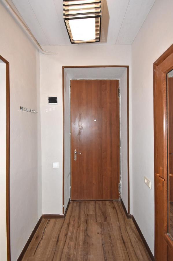 Apartment Near Sasundci Davit Metro Station Yerevan Luaran gambar